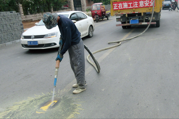 进口水喷砂清线机